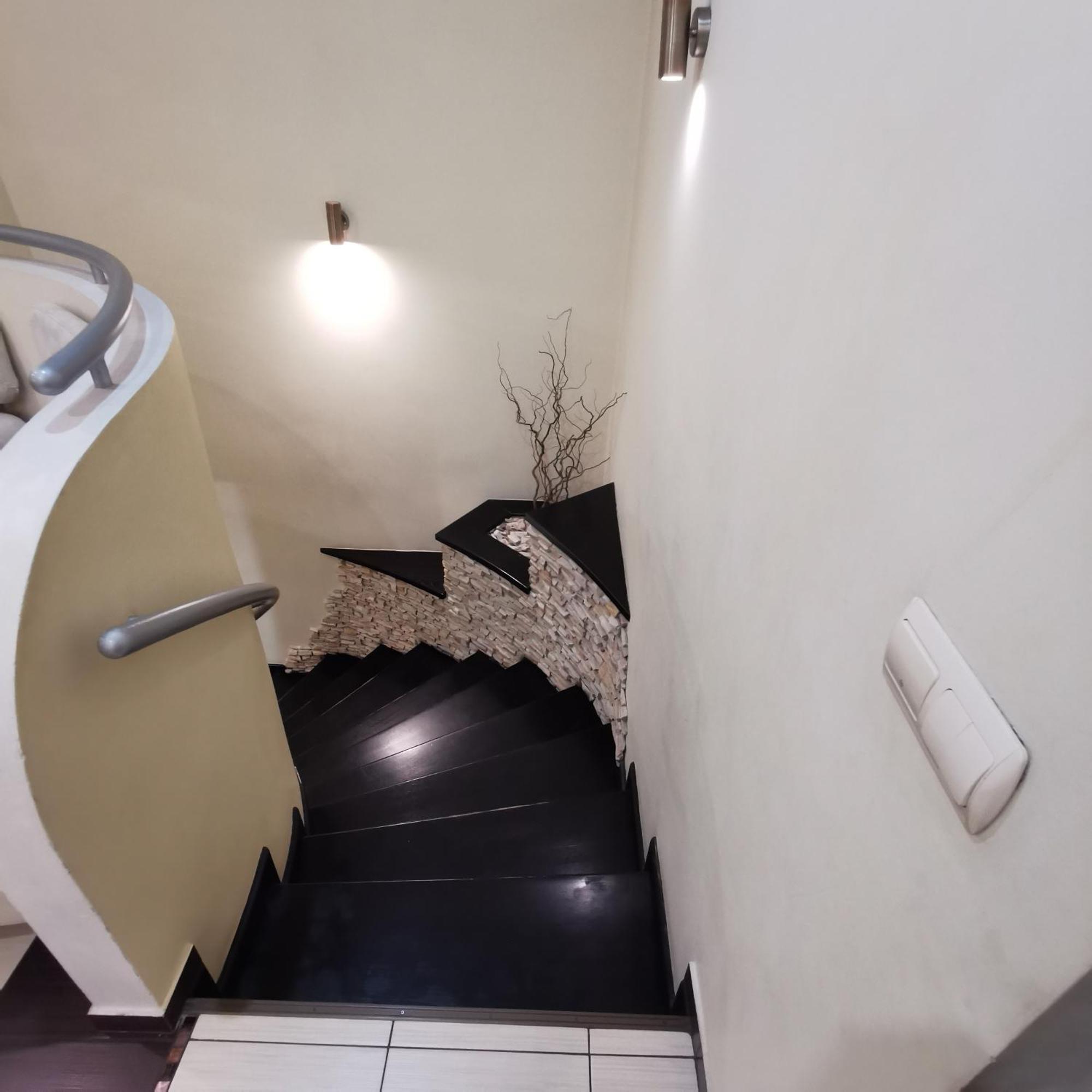 Big Apartment In Rivne Center Bagian luar foto
