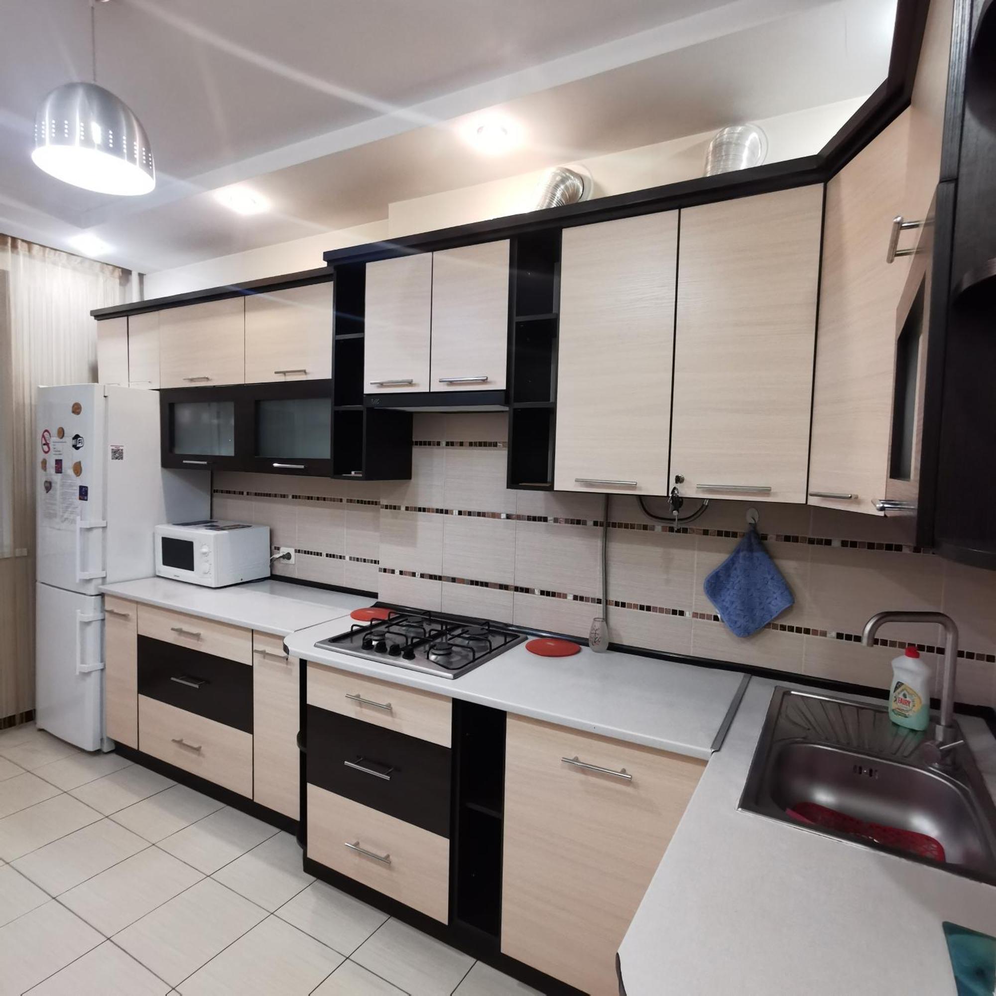 Big Apartment In Rivne Center Bagian luar foto